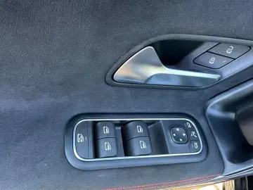 MERCEDES-BENZ CLA35 AMG 4MATIC DCT 48V KEYLESS KAm FACELIFT