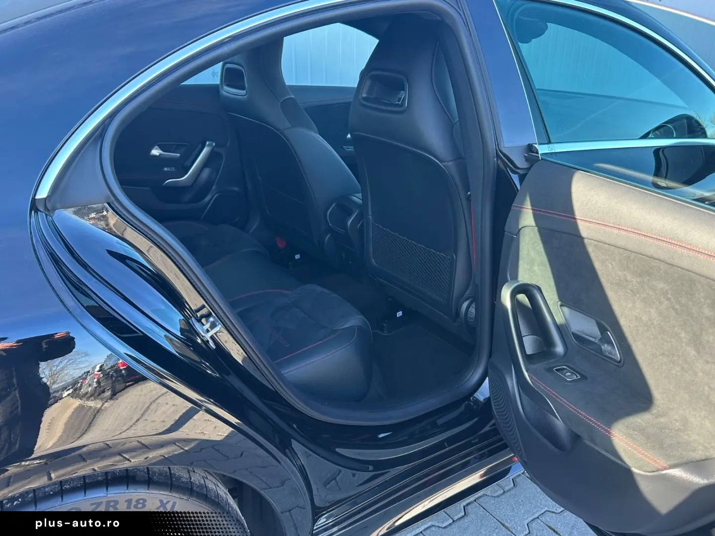 MERCEDES-BENZ CLA35 AMG 4MATIC DCT 48V KEYLESS KAm FACELIFT