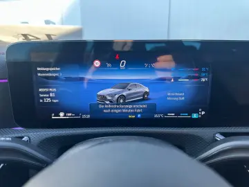 MERCEDES-BENZ CLA35 AMG 4MATIC DCT 48V KEYLESS KAm FACELIFT