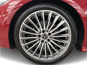 MERCEDES-BENZ CLA 200 Coupé AMG LED NAVI KAMERA