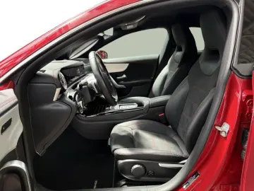 MERCEDES-BENZ CLA 200 Coupé AMG LED NAVI KAMERA