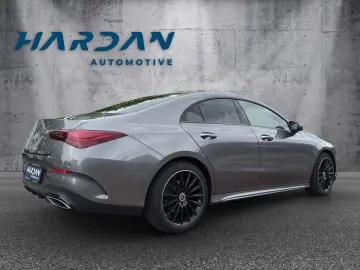 MERCEDES-BENZ CLA 200 AMG-Line  Pano  Ambiente  360