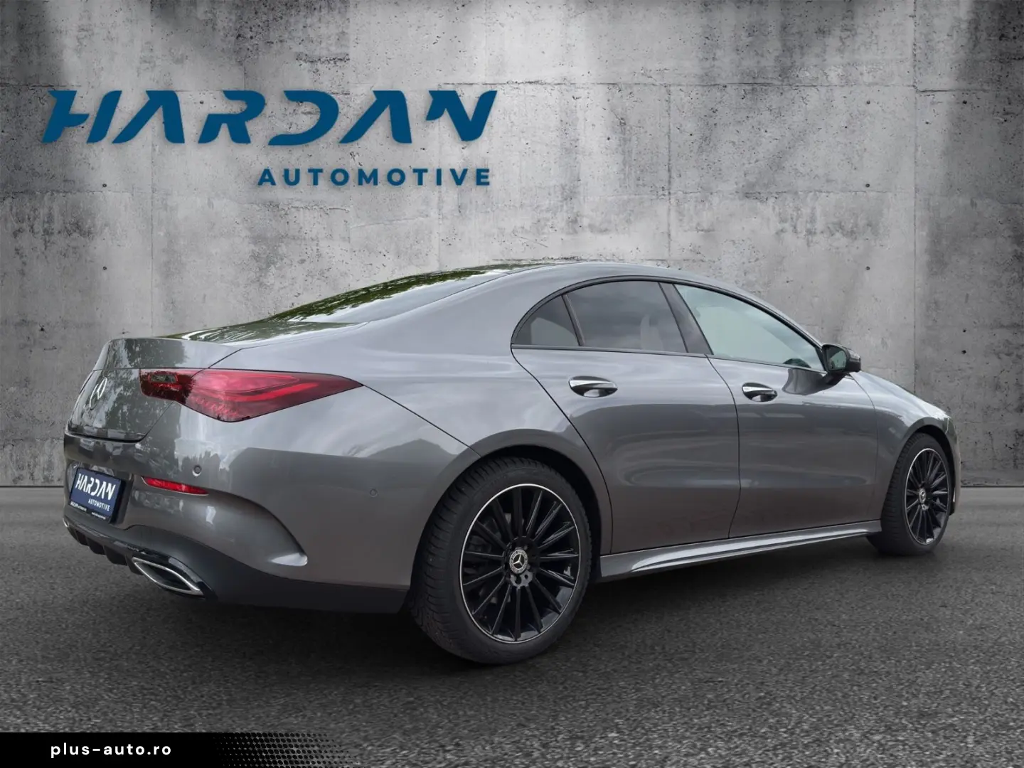 MERCEDES-BENZ CLA 200 AMG-Line  Pano  Ambiente  360