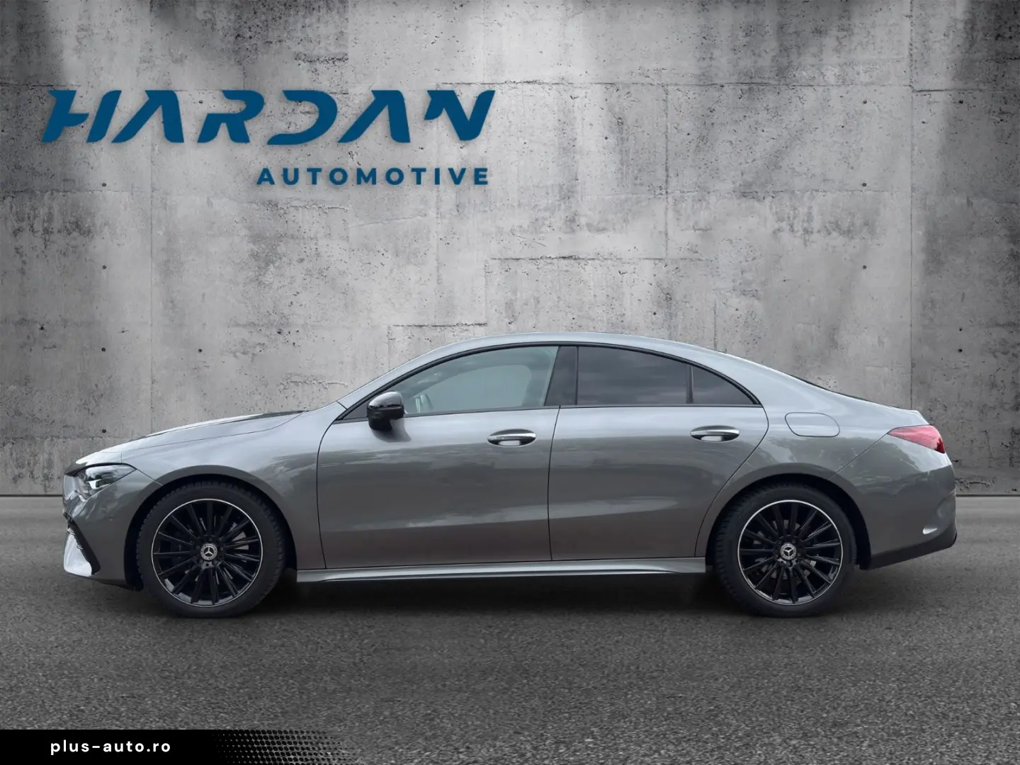 MERCEDES-BENZ CLA 200 AMG-Line  Pano  Ambiente  360
