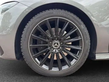 MERCEDES-BENZ CLA 200 AMG-Line  Pano  Ambiente  360