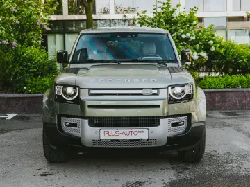 Land Rover Defender 110 D300 SE