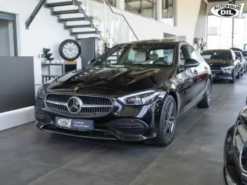MERCEDES-BENZ C 200 4Matic  AMG-RÄDER DISTR