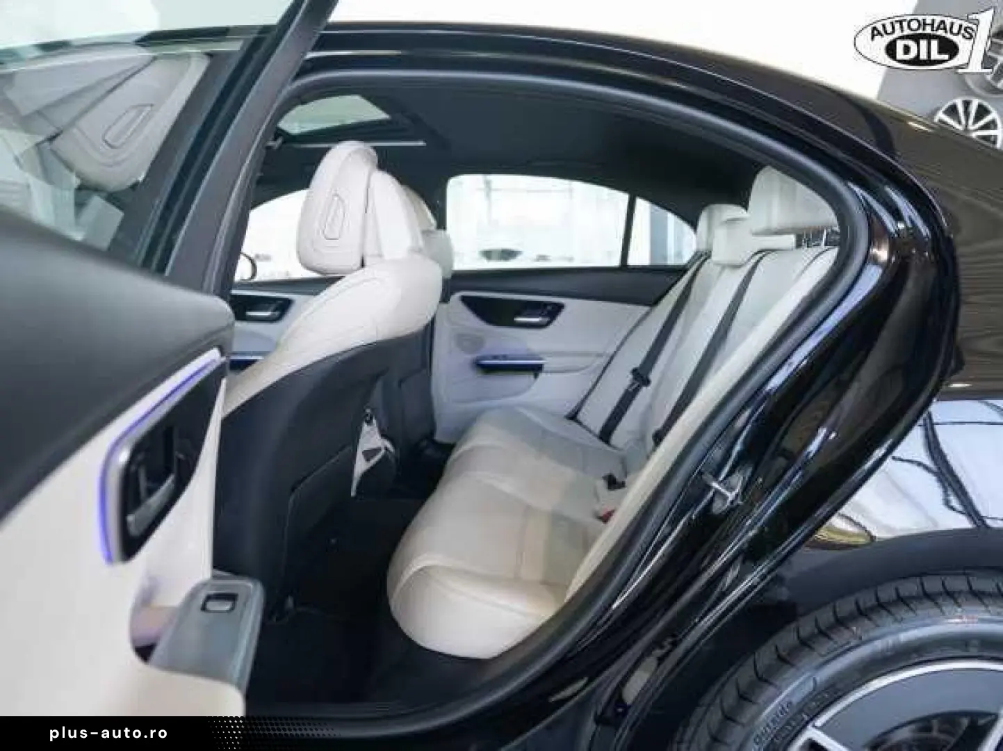 MERCEDES-BENZ C 200 4Matic  AMG-RÄDER DISTR
