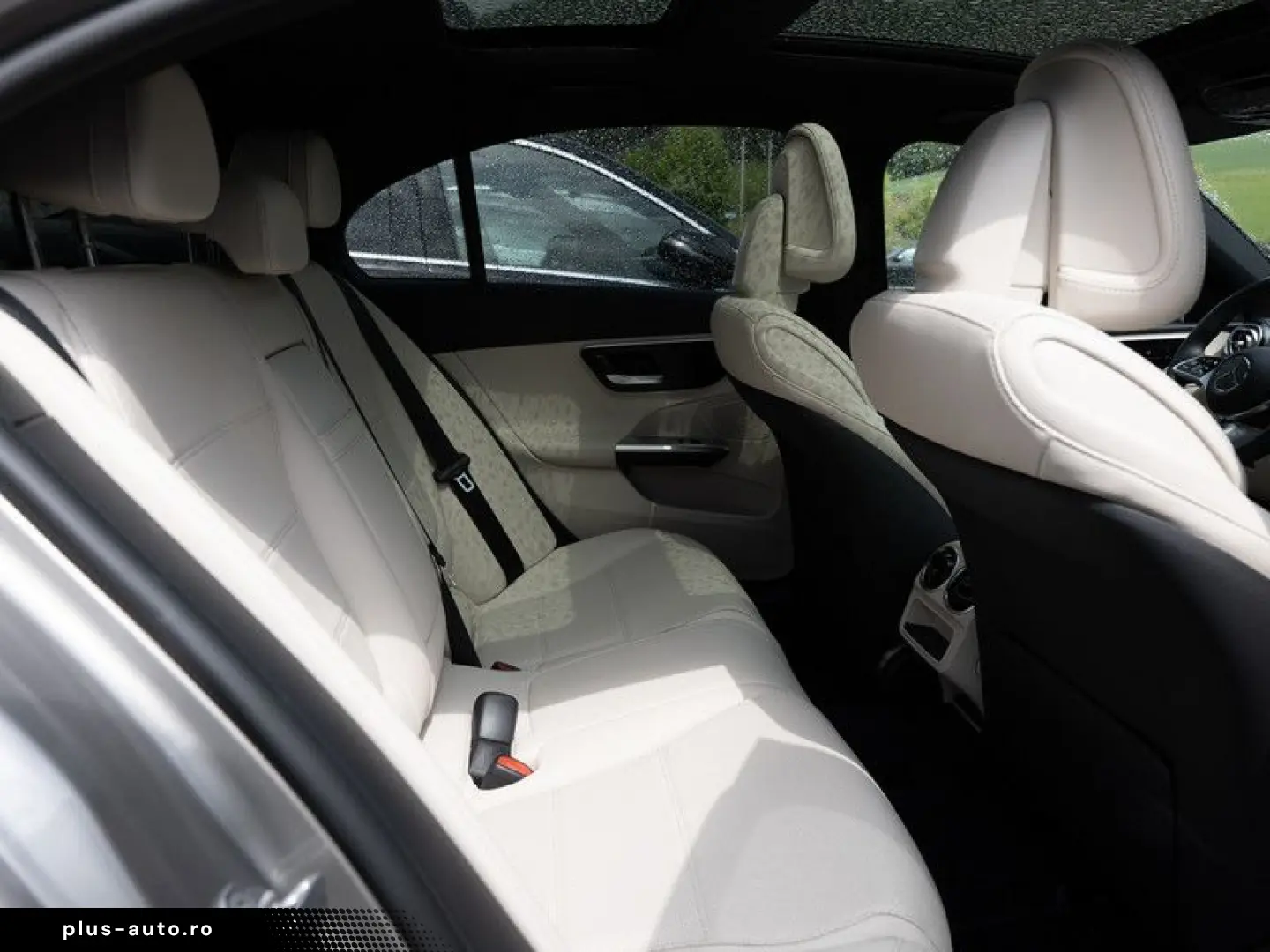 MERCEDES-BENZ C 220d 4M DIGITAL 360 Pano HUD Night