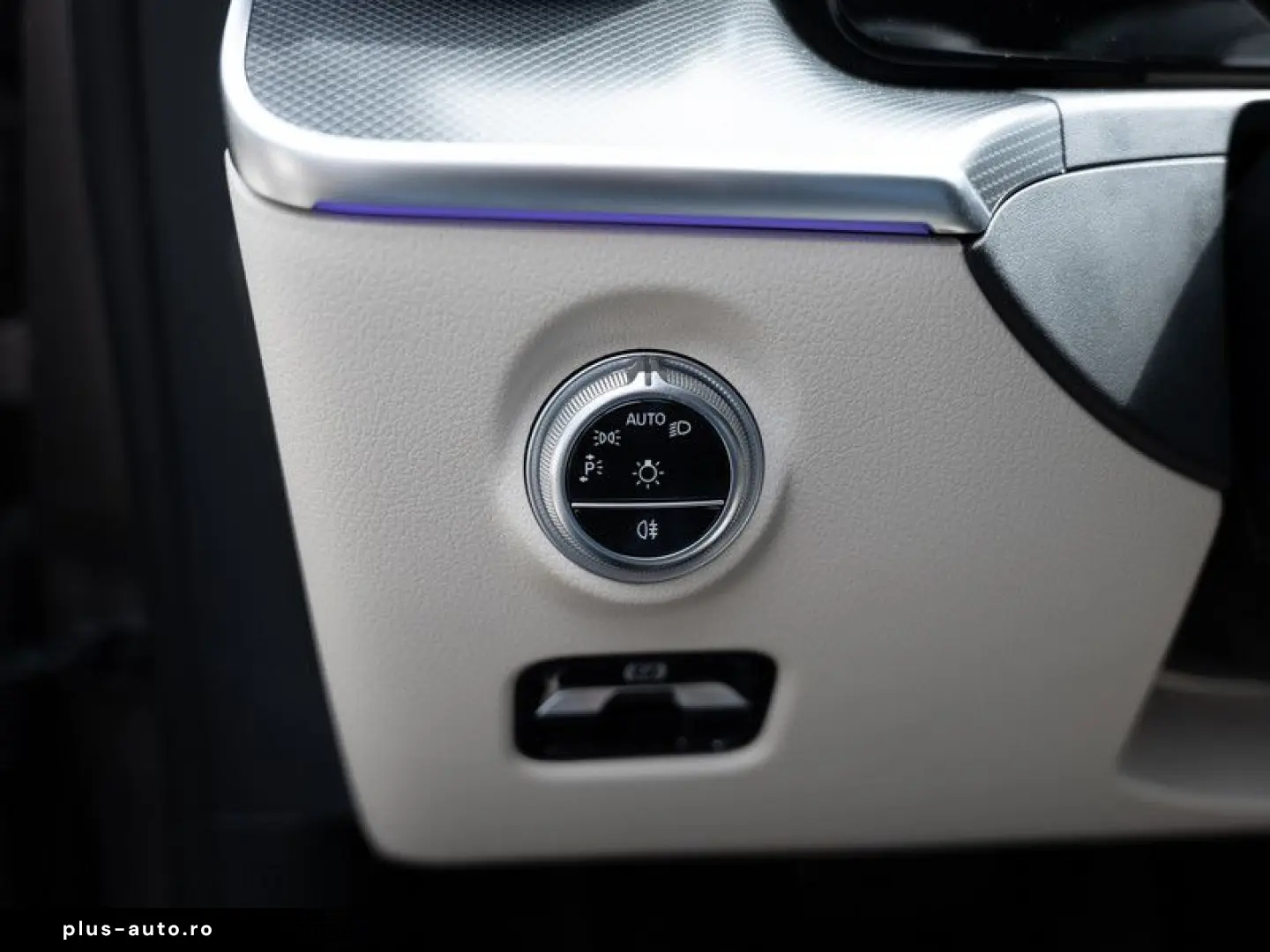 MERCEDES-BENZ C 220d 4M DIGITAL 360 Pano HUD Night