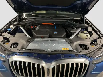 BMW X3 xDrive30e M Sport Head-Up