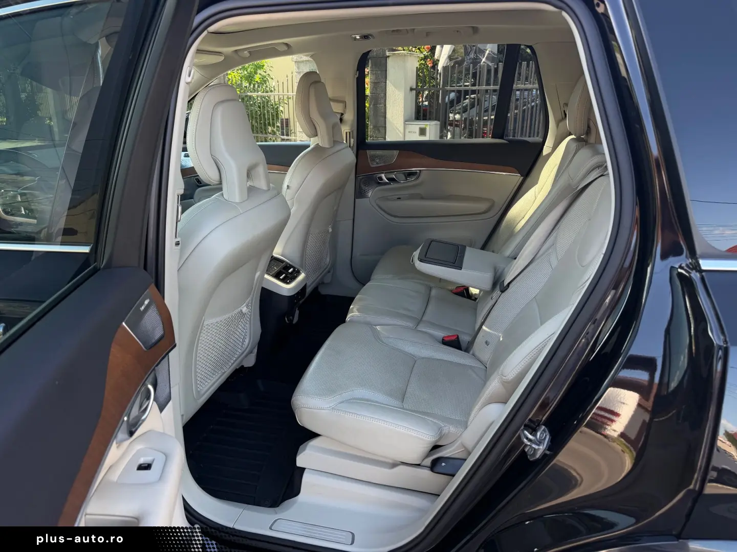 Volvo Xc-90