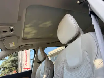 Volvo Xc-90
