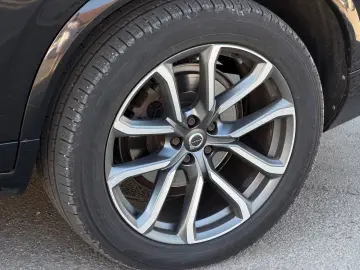 Volvo Xc-90