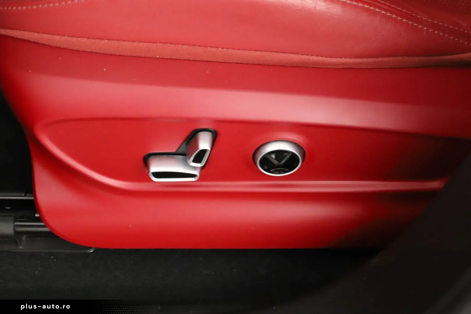 MASERATI Grecale