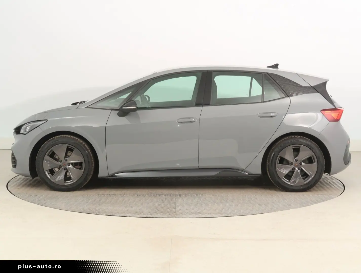 CUPRA Born 58 2024   Automatik  Scheckheft