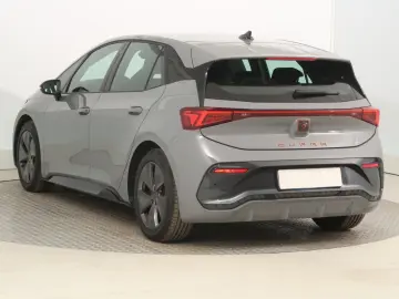 CUPRA Born 58 2024   Automatik  Scheckheft