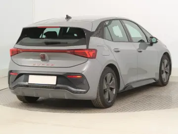 CUPRA Born 58 2024   Automatik  Scheckheft
