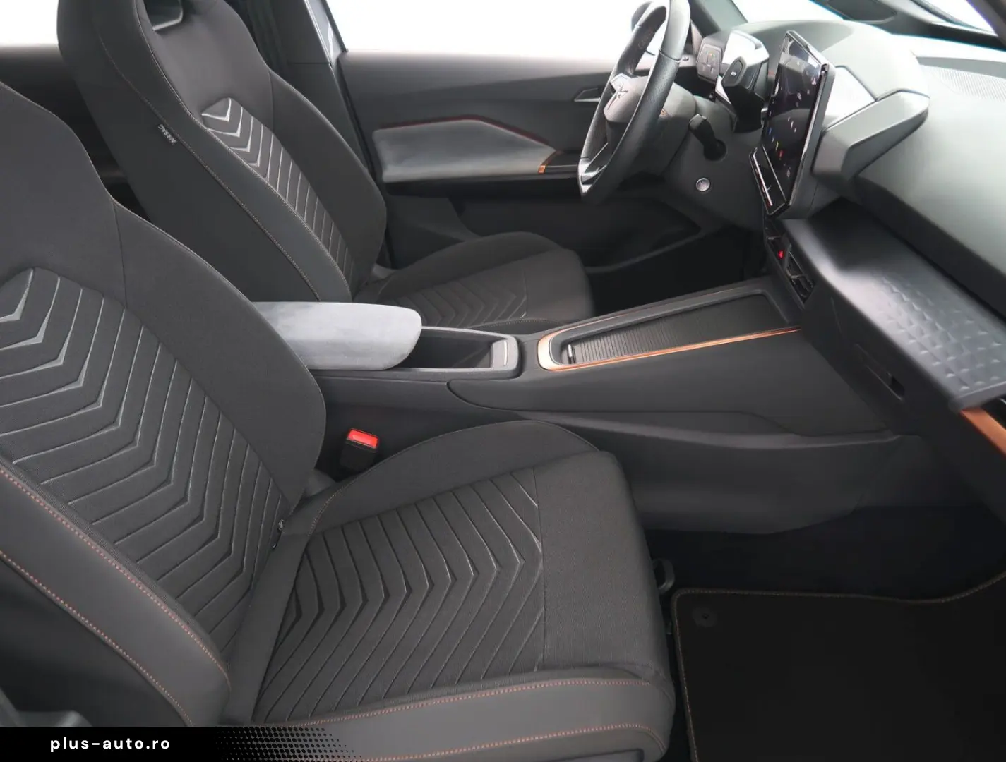 CUPRA Born 58 2024   Automatik  Scheckheft