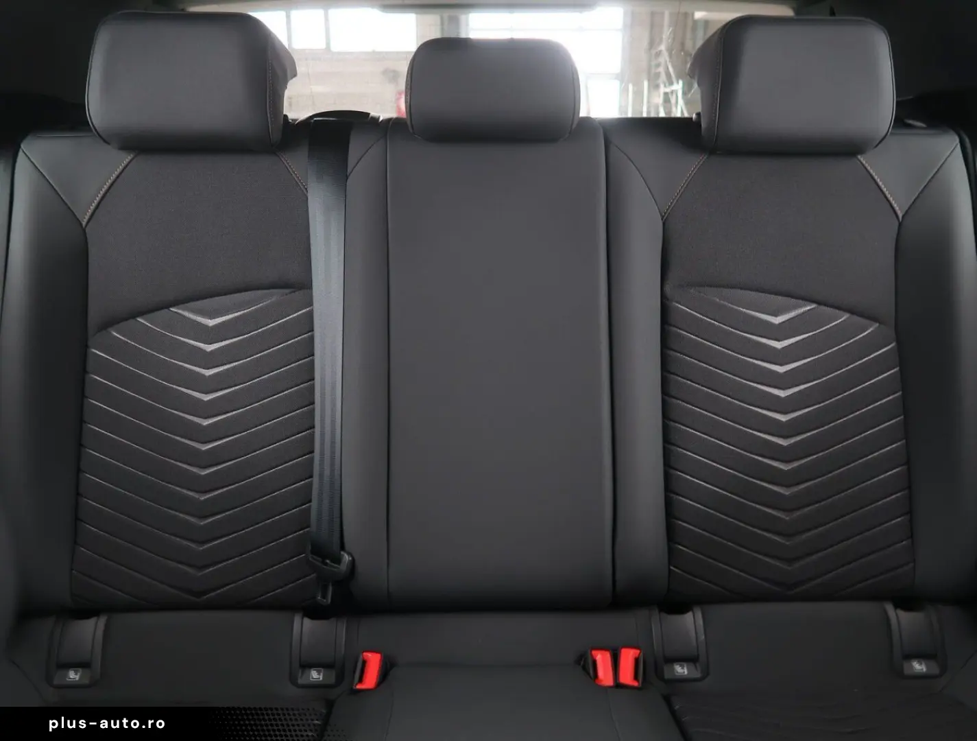 CUPRA Born 58 2024   Automatik  Scheckheft