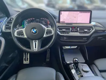 BMW X4 M40i Pano LC Prof. DA Prof PA 21´´ H K LRH DA