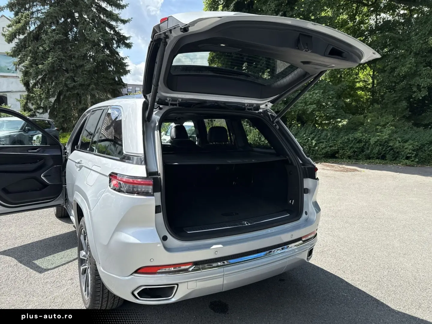 JEEP Grand Cherokee 2 0T Overland 4xe Plug-In