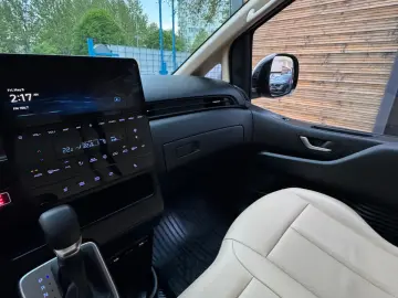 Hyundai Staria 2.2 CRDi Allrad Trend