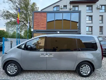 Hyundai Staria 2.2 CRDi Allrad Trend