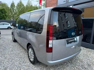 Hyundai Staria 2.2 CRDi Allrad Trend