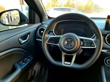 Seres 3 54 kWh 360  DAB NAVI