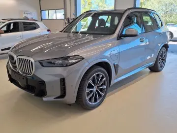 BMW X5 xDrive50e xDrive M Sport AHK KAMERA