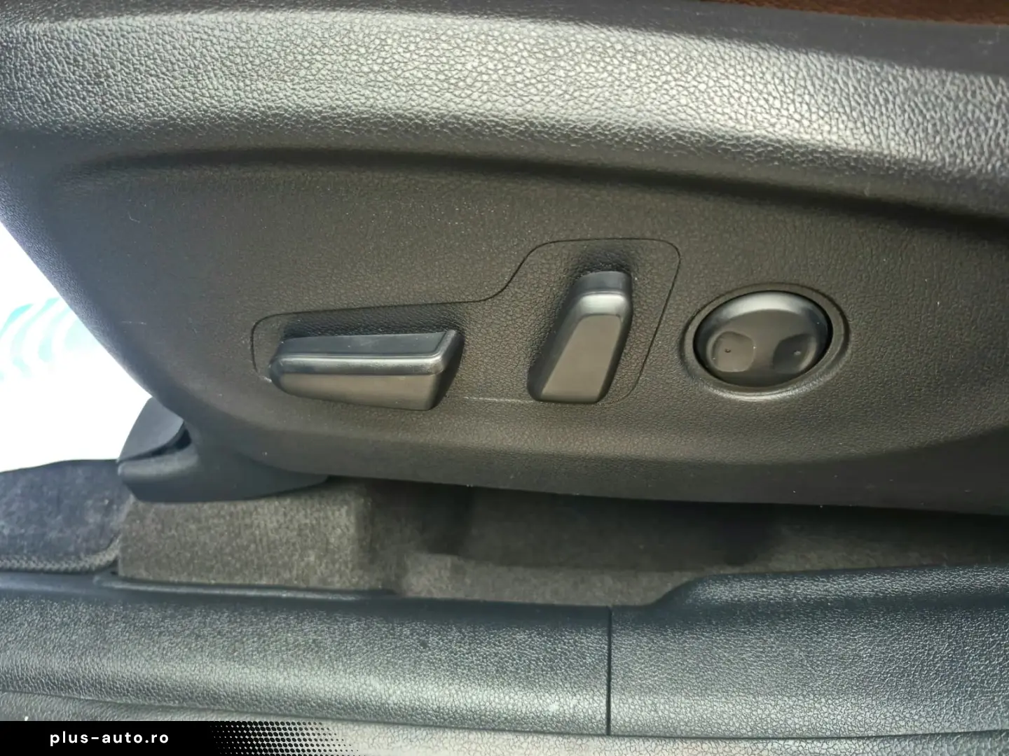 Kia Sorento 2.0 DSL 6AT 4x4 Cosmo