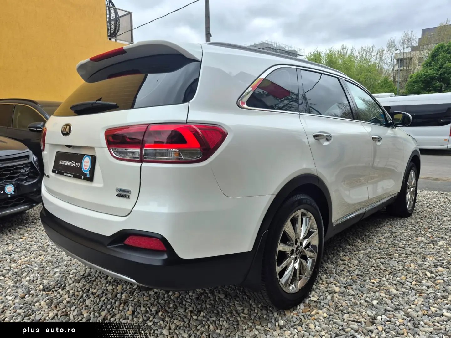 Kia Sorento 2.0 DSL 6AT 4x4 Cosmo