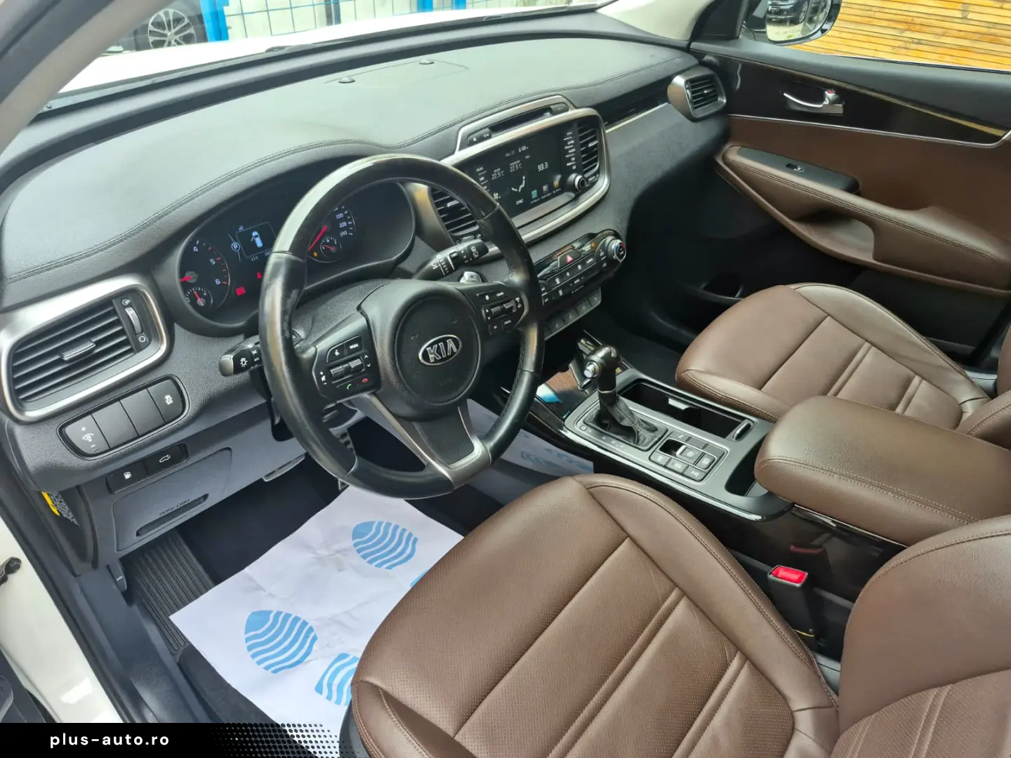 Kia Sorento 2.0 DSL 6AT 4x4 Cosmo
