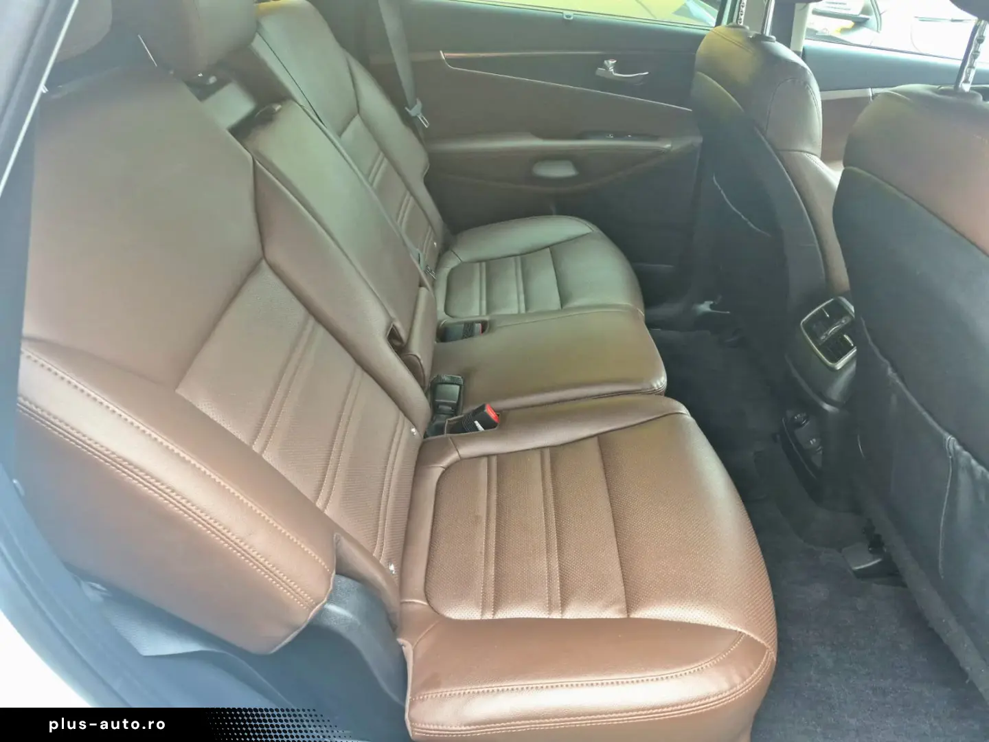 Kia Sorento 2.0 DSL 6AT 4x4 Cosmo