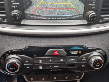 Kia Sorento 2.0 DSL 6AT 4x4 Cosmo