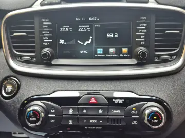 Kia Sorento 2.0 DSL 6AT 4x4 Cosmo