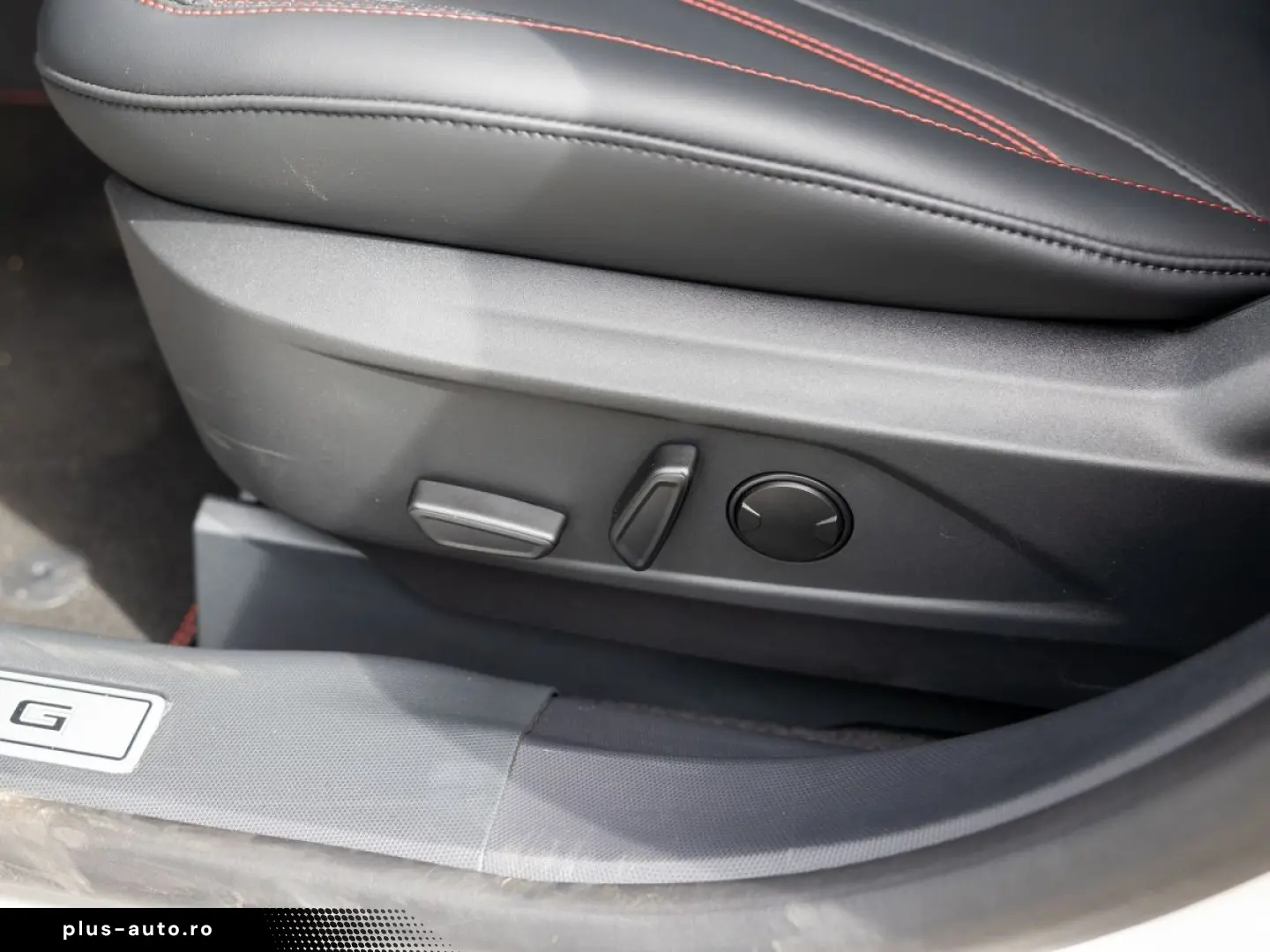 FORD Mustang Mach-E Premium AWD   PANO   360Grad   AC