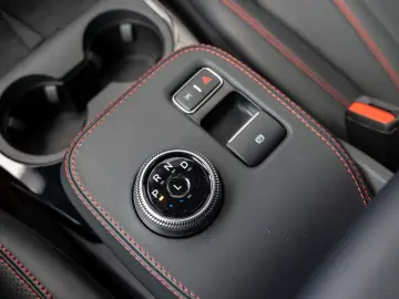 FORD Mustang Mach-E Premium AWD   PANO   360Grad   AC