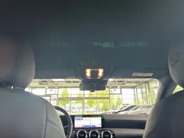 MERCEDES-BENZ CLA 180 d Coupe