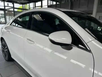 MERCEDES-BENZ CLA 180 d Coupe