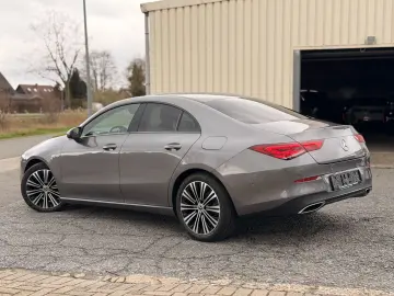 MERCEDES-BENZ CLA 200 d