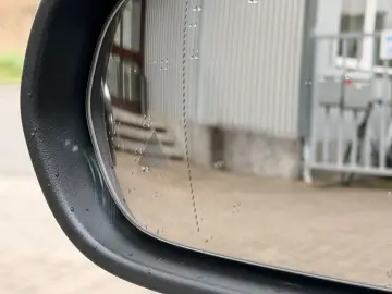 MERCEDES-BENZ CLA 200 d
