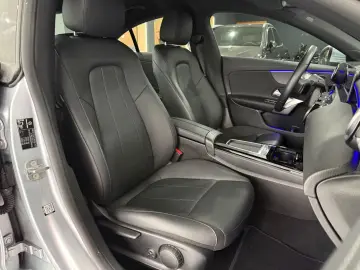 MERCEDES-BENZ CLA 180d Coupe Keyless AmbientL