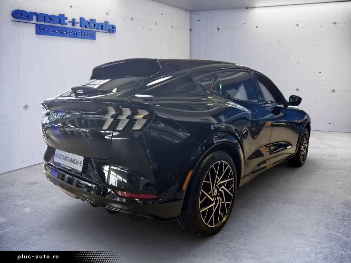 FORD Mustang Mach-E AWD GT