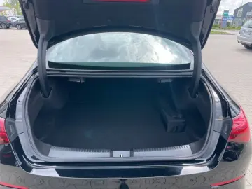 MERCEDES-BENZ CLA 200 d Coupe Mbeam 360