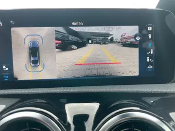 MERCEDES-BENZ CLA 200 d Coupe Mbeam 360