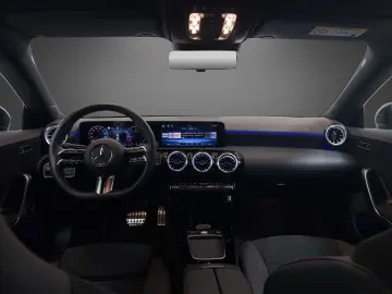 MERCEDES-BENZ CLA 200 d AMG Multibeam Alarm Keyless
