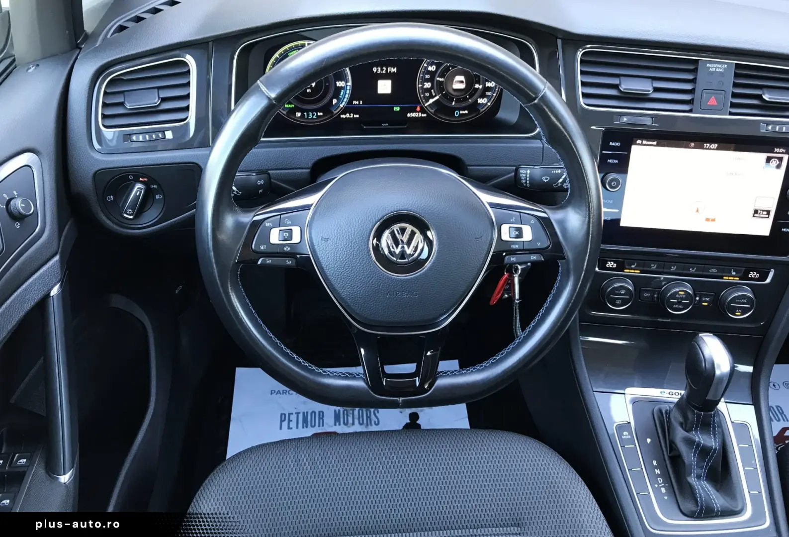 Volkswagen GOLF e-Golf - Unic proprietar