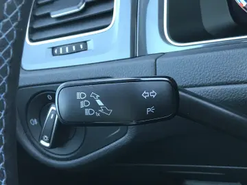 Volkswagen GOLF e-Golf - Unic proprietar